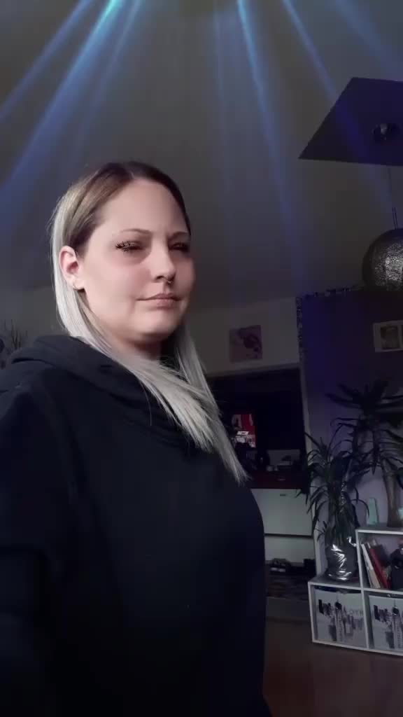 @Dark_Angel😈💋