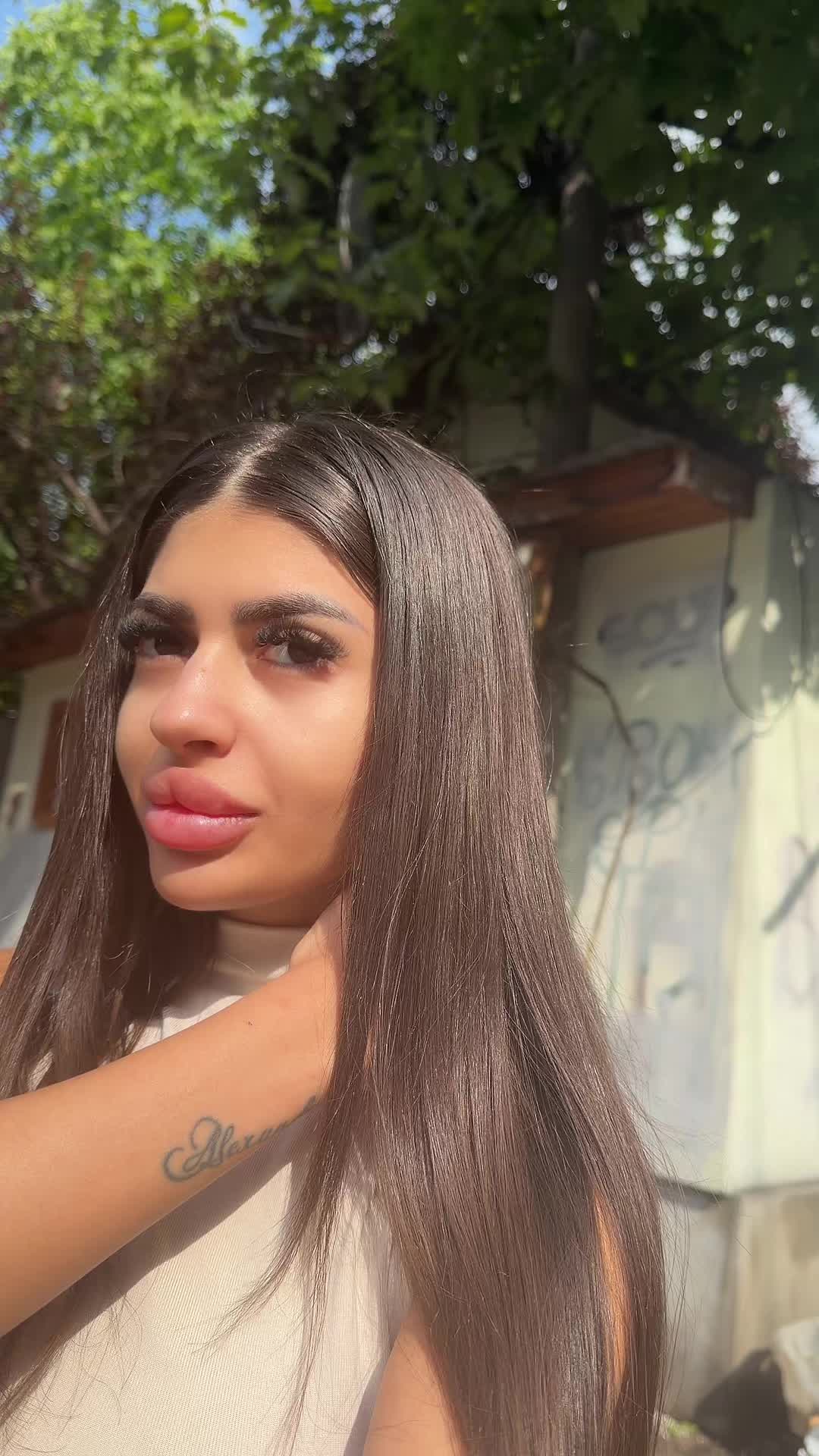 @giuliavanez