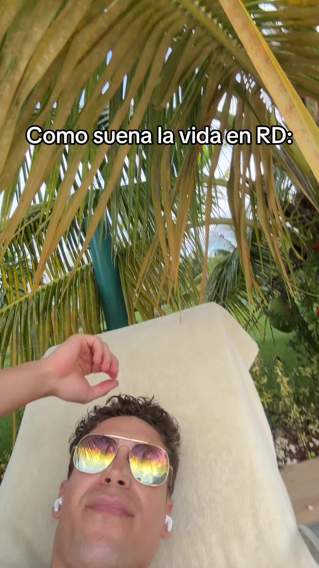 @Emninene