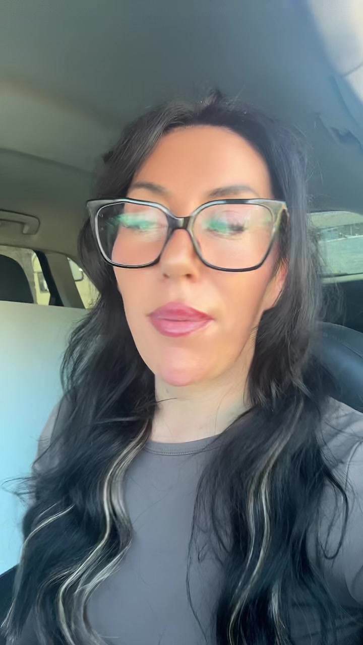 @kayafield