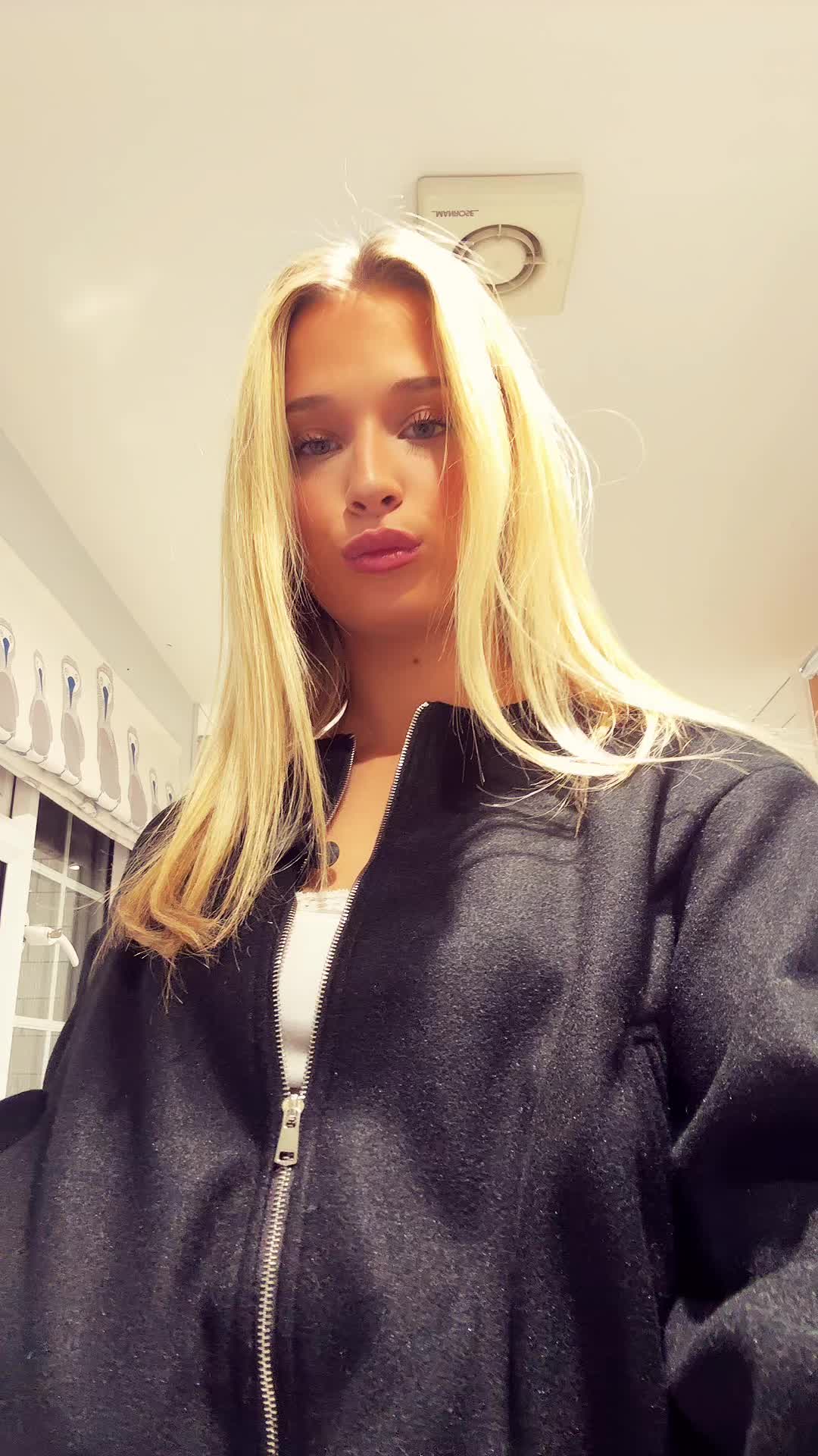 @louprivxox