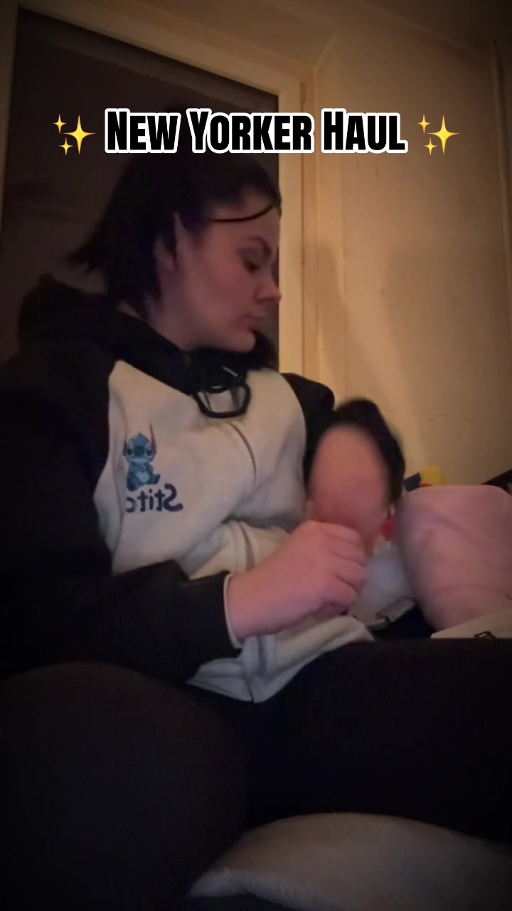 @Anna_rstock_109