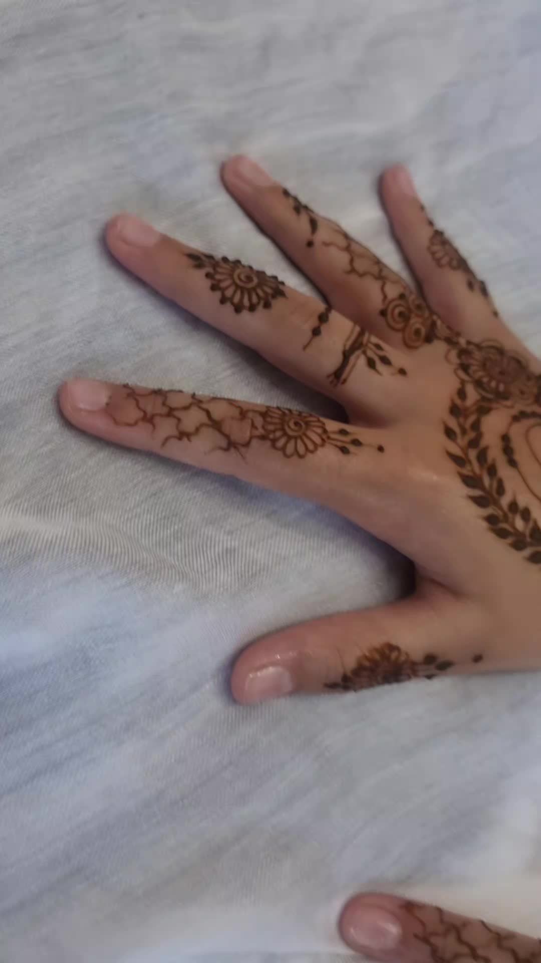 @mehndibyhumayraa