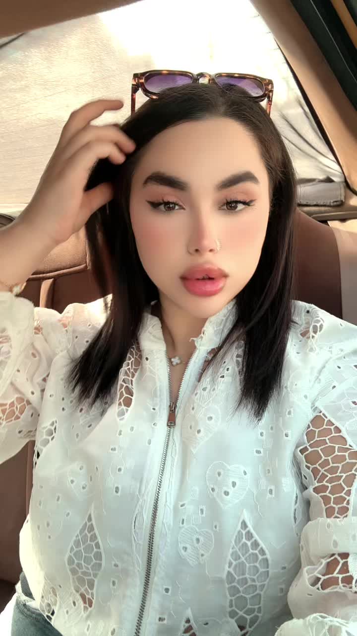 @katayonh