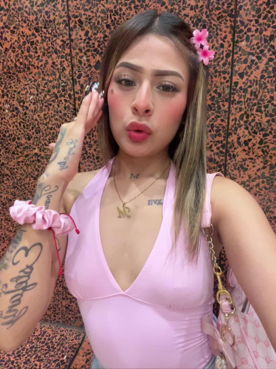 @Melanie Barba🥀