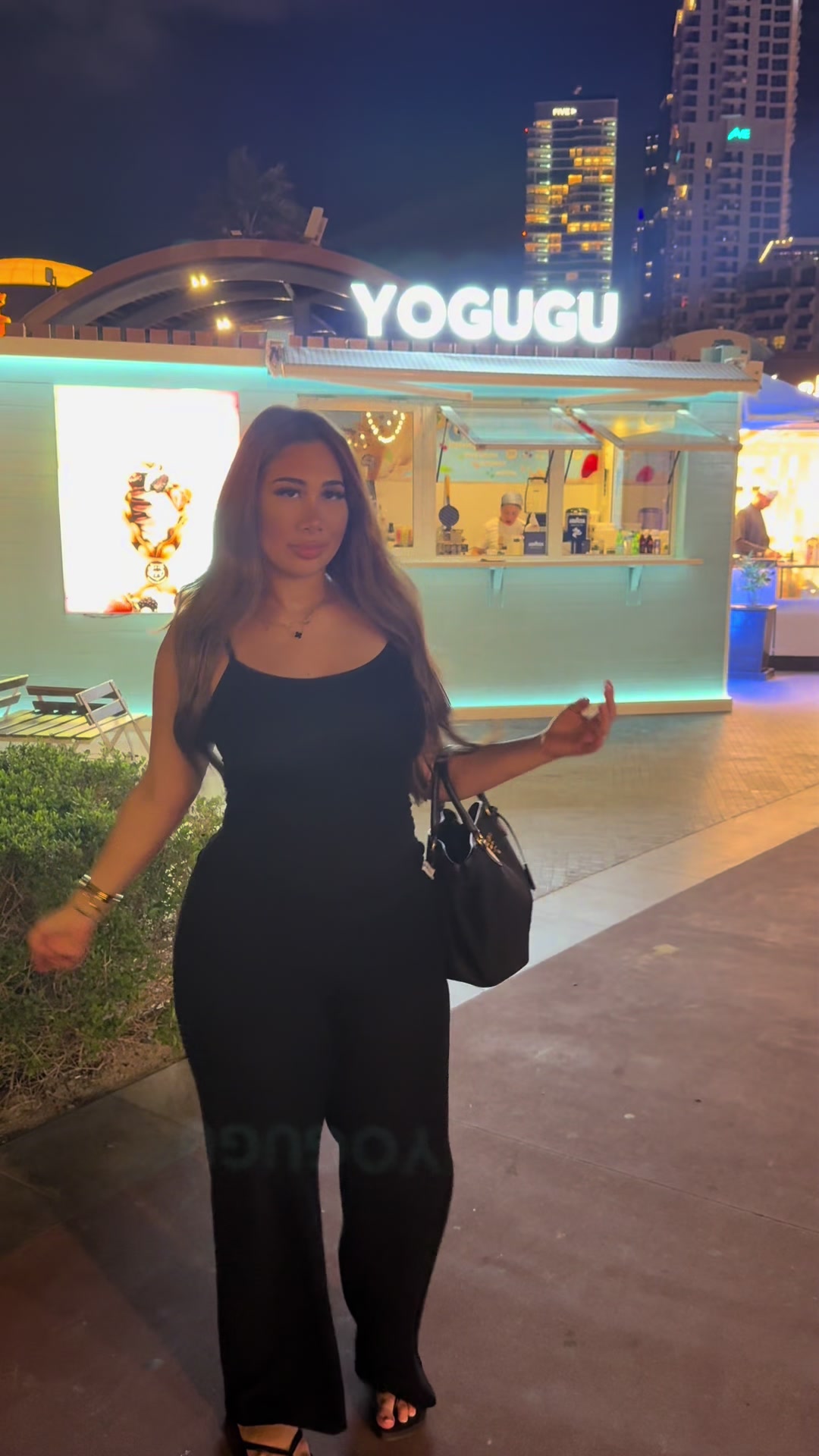 @zahra 👑
