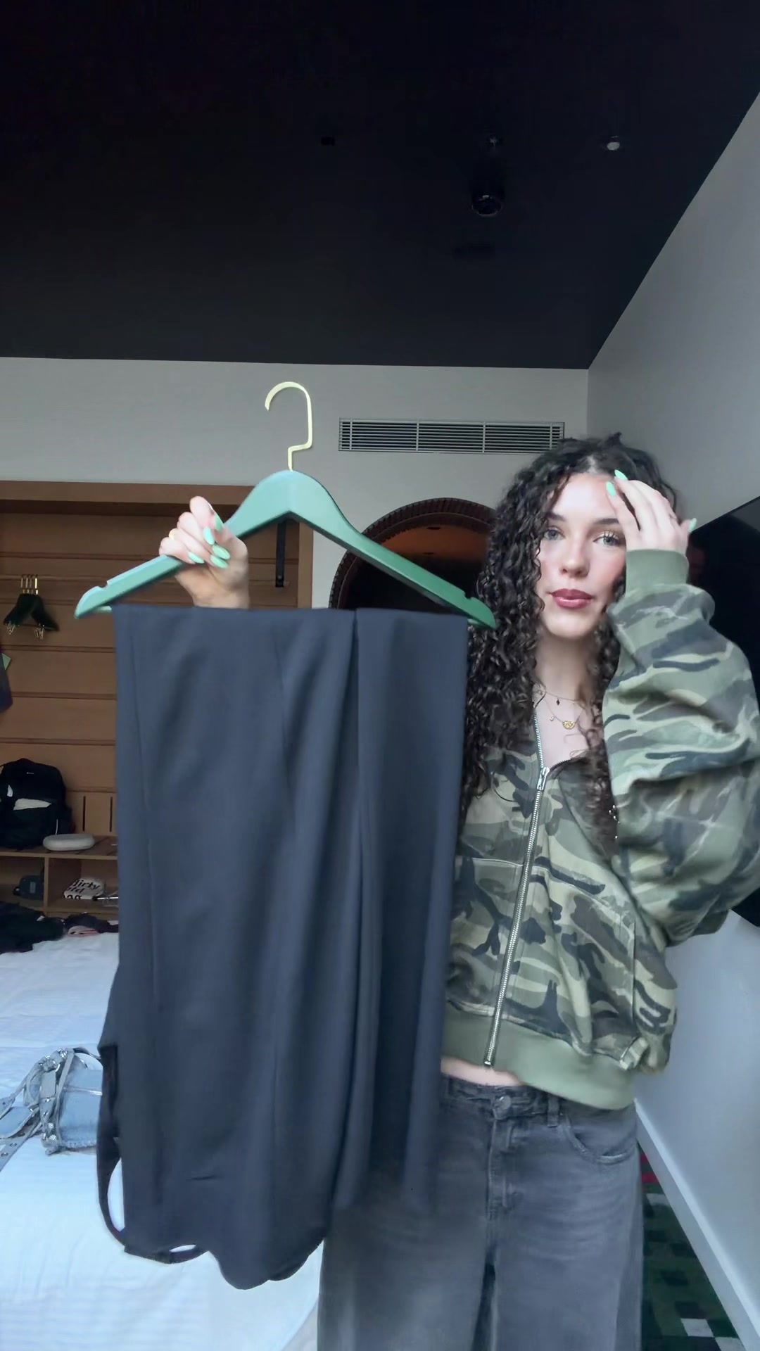 @charliandbeck