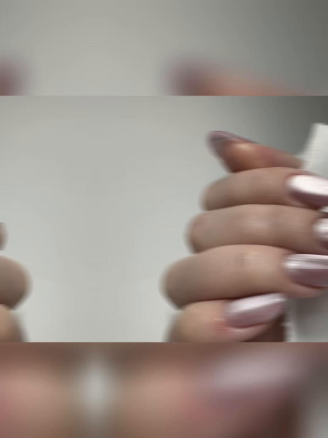 @Lenuța Istrate NailArtist ✨