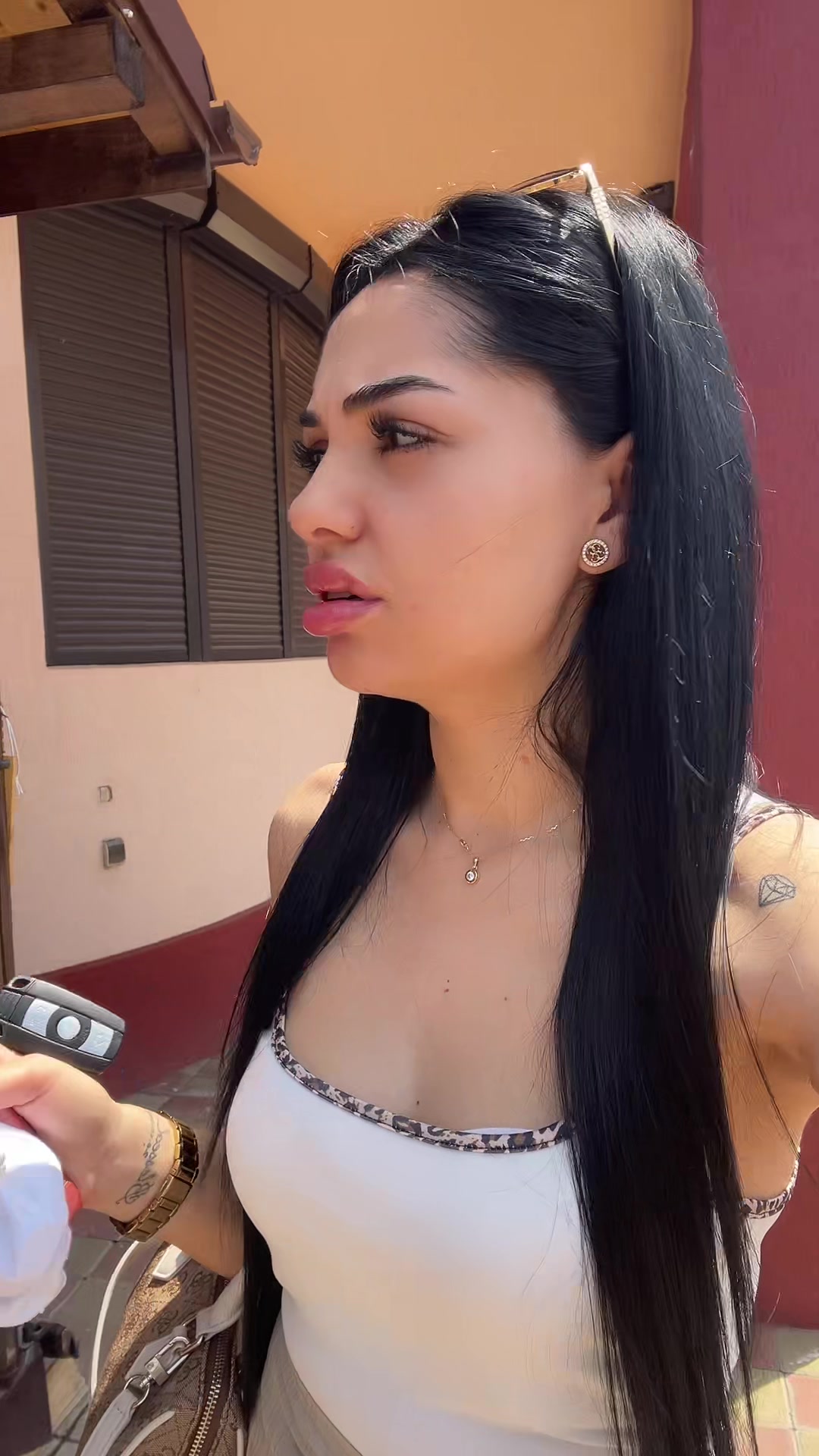 @Alina F. Yonella