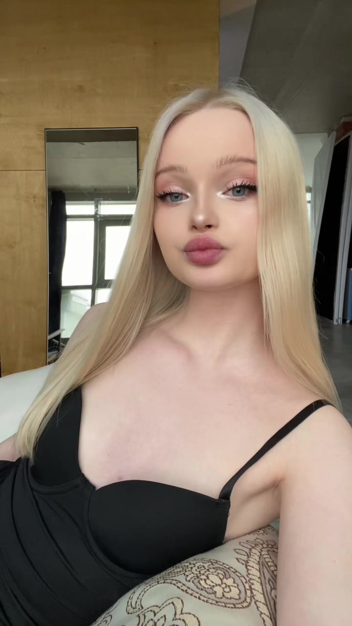 @Мила🦢