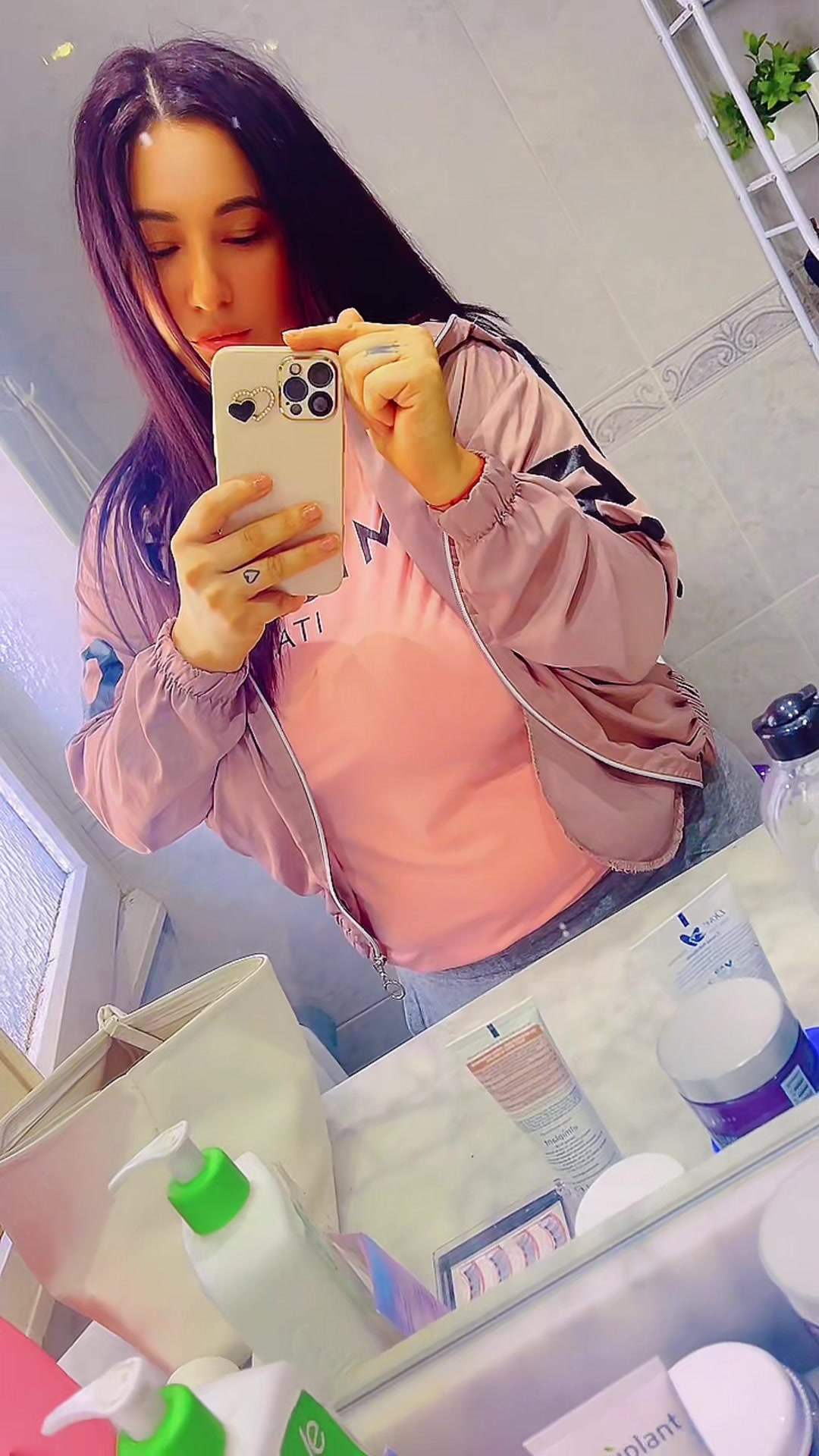 @Alexandra Dumitran