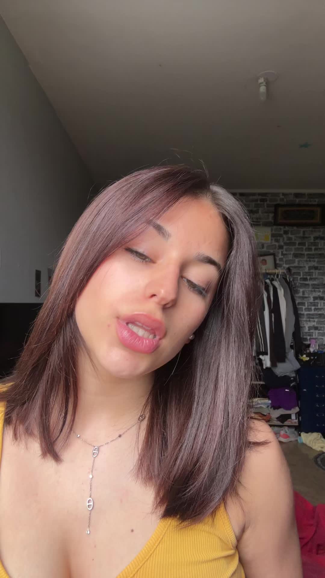 @𝒸𝒶𝓁𝒾