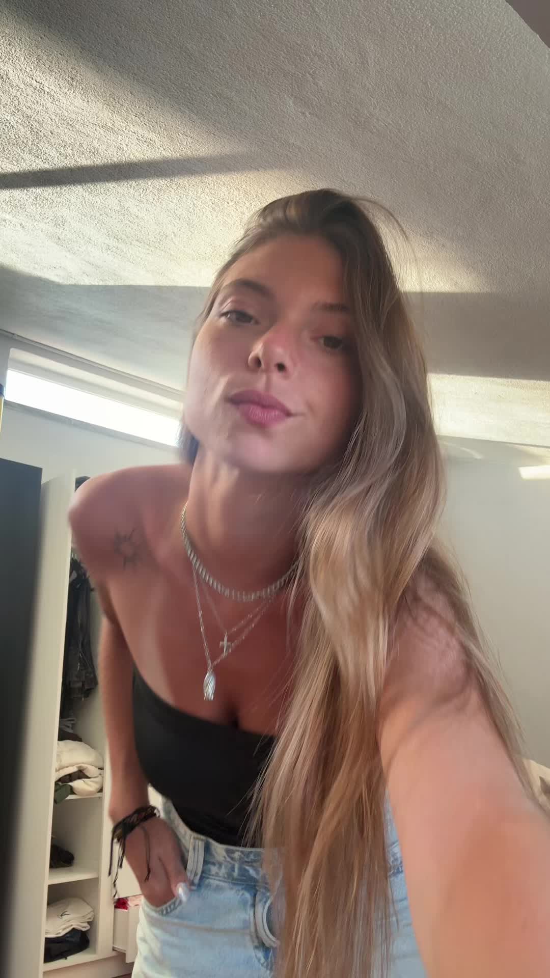 @_._maggieee___