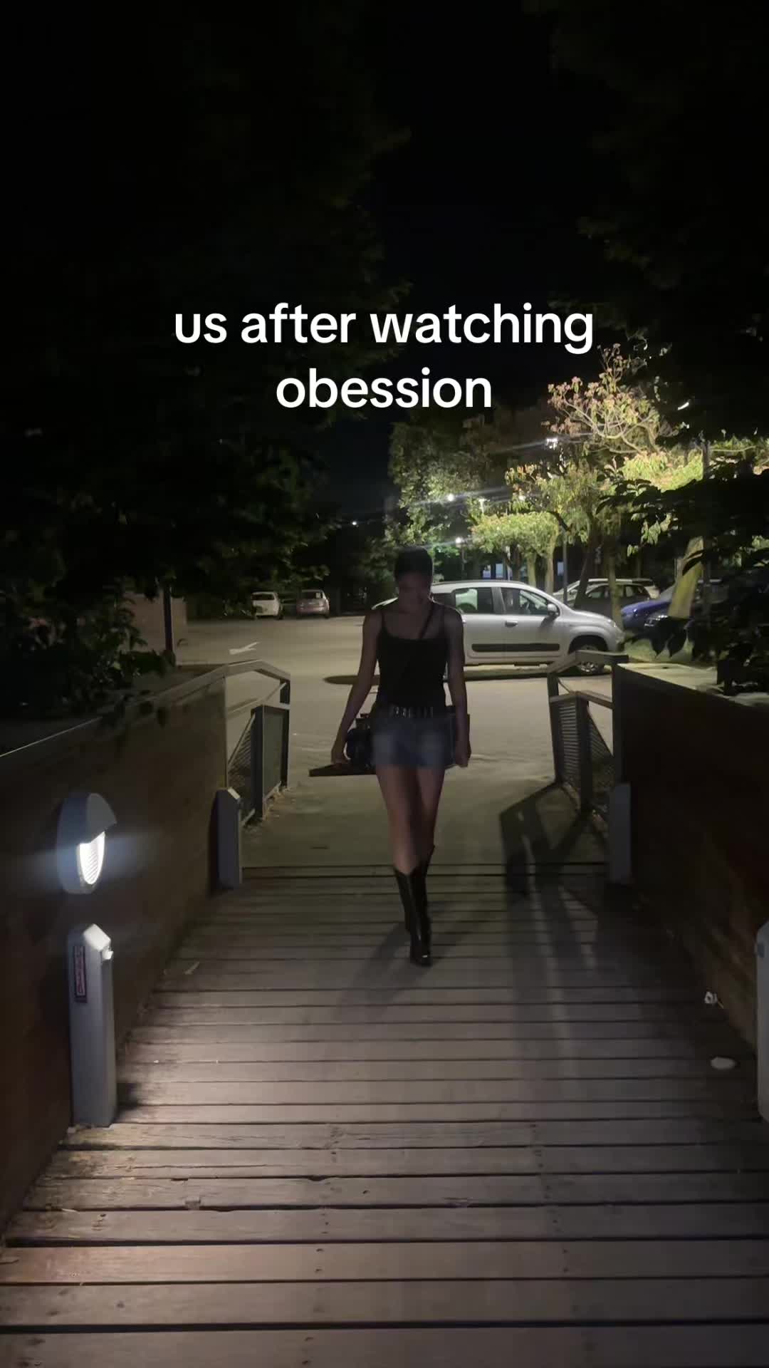 @essy🦋