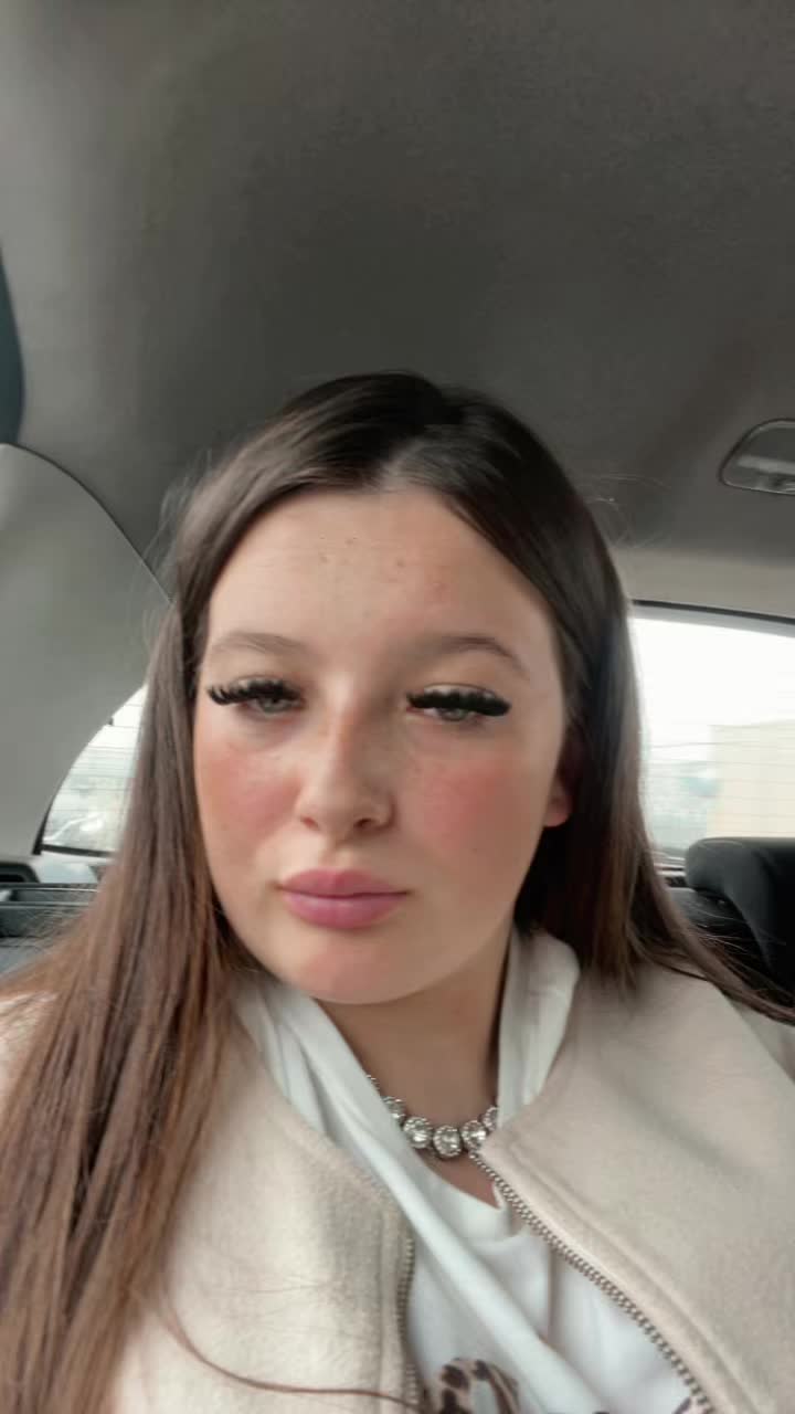 @Evie grace🥰