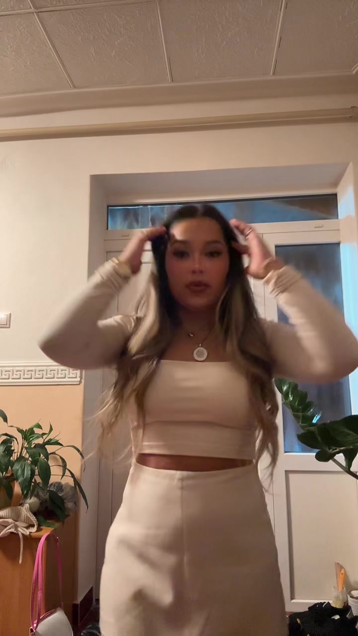 @Kriszta V&aacute;radi