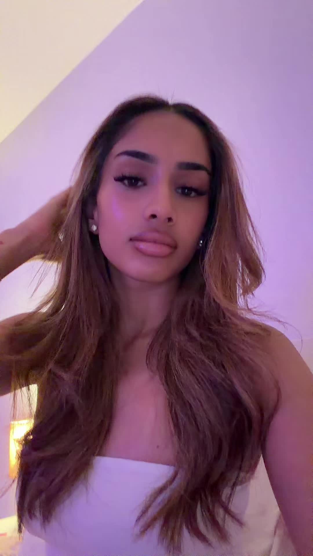 @Simran♡