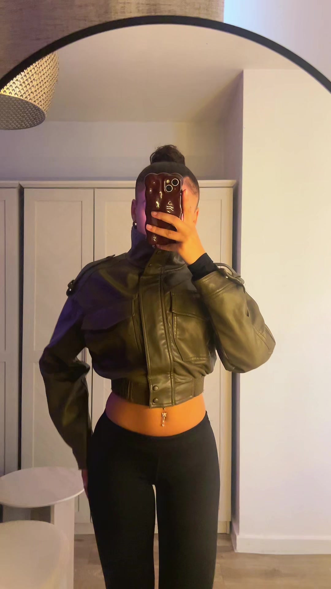 @kyrahworeit