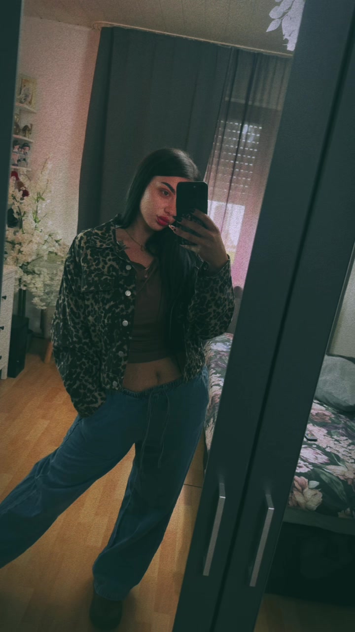 @Anca Monica