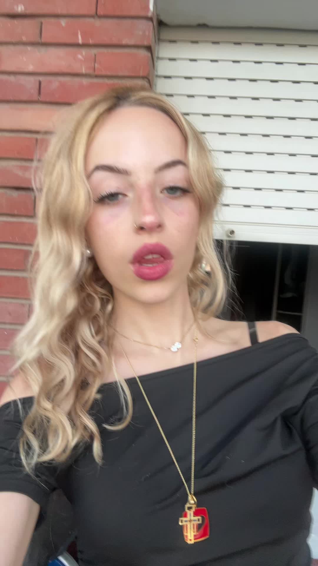 @ale🕸️