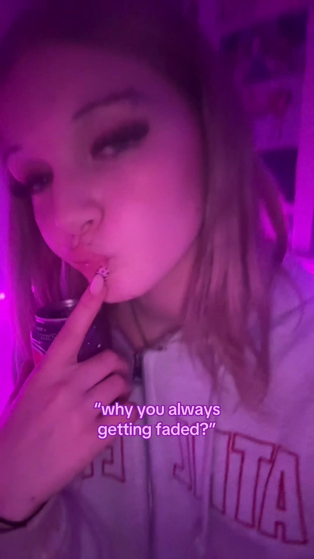 @🖤