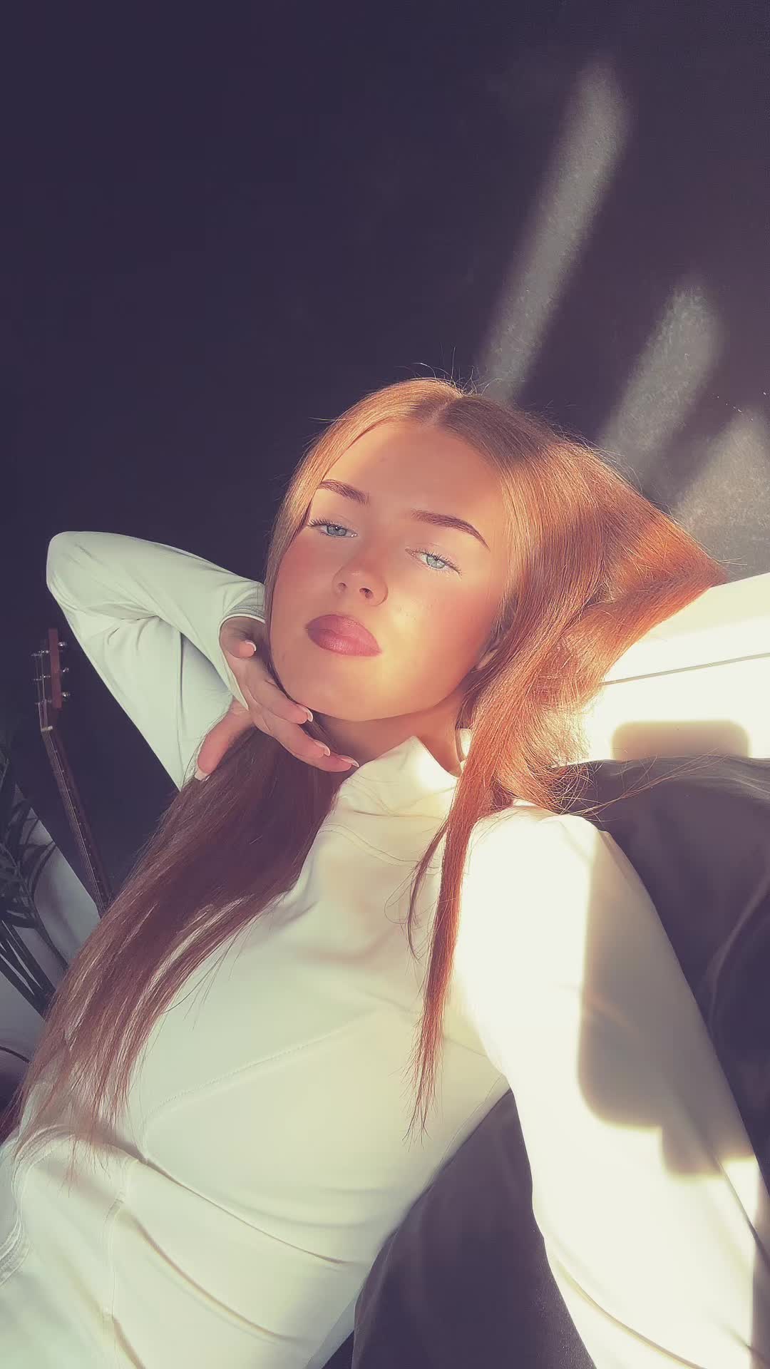 @katiebellyt