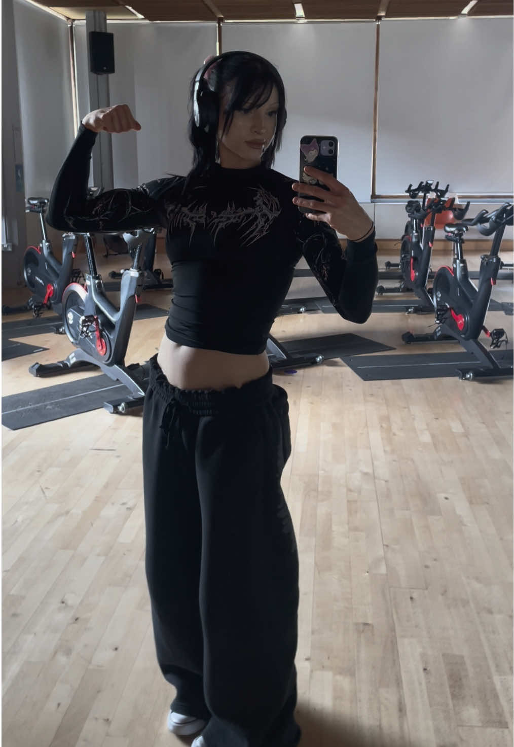 @muscled0ll