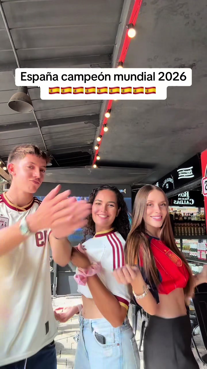 @María La Española🇨🇴🇪🇸