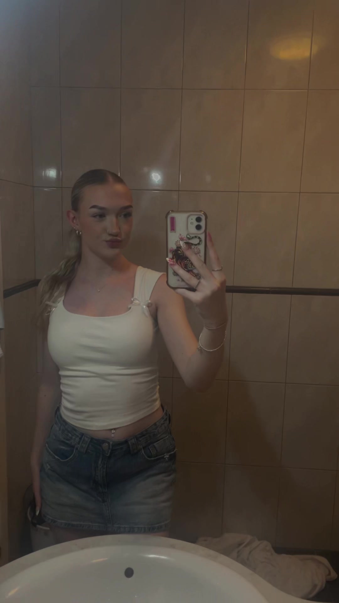 @kira <3