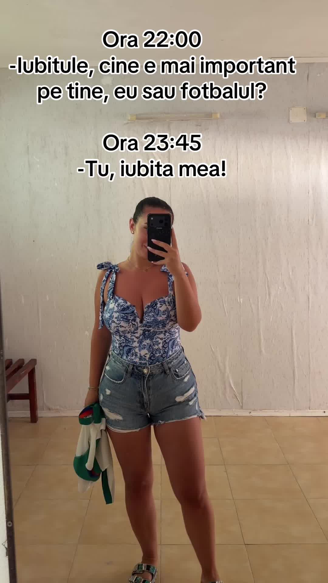 @Roxanaaa