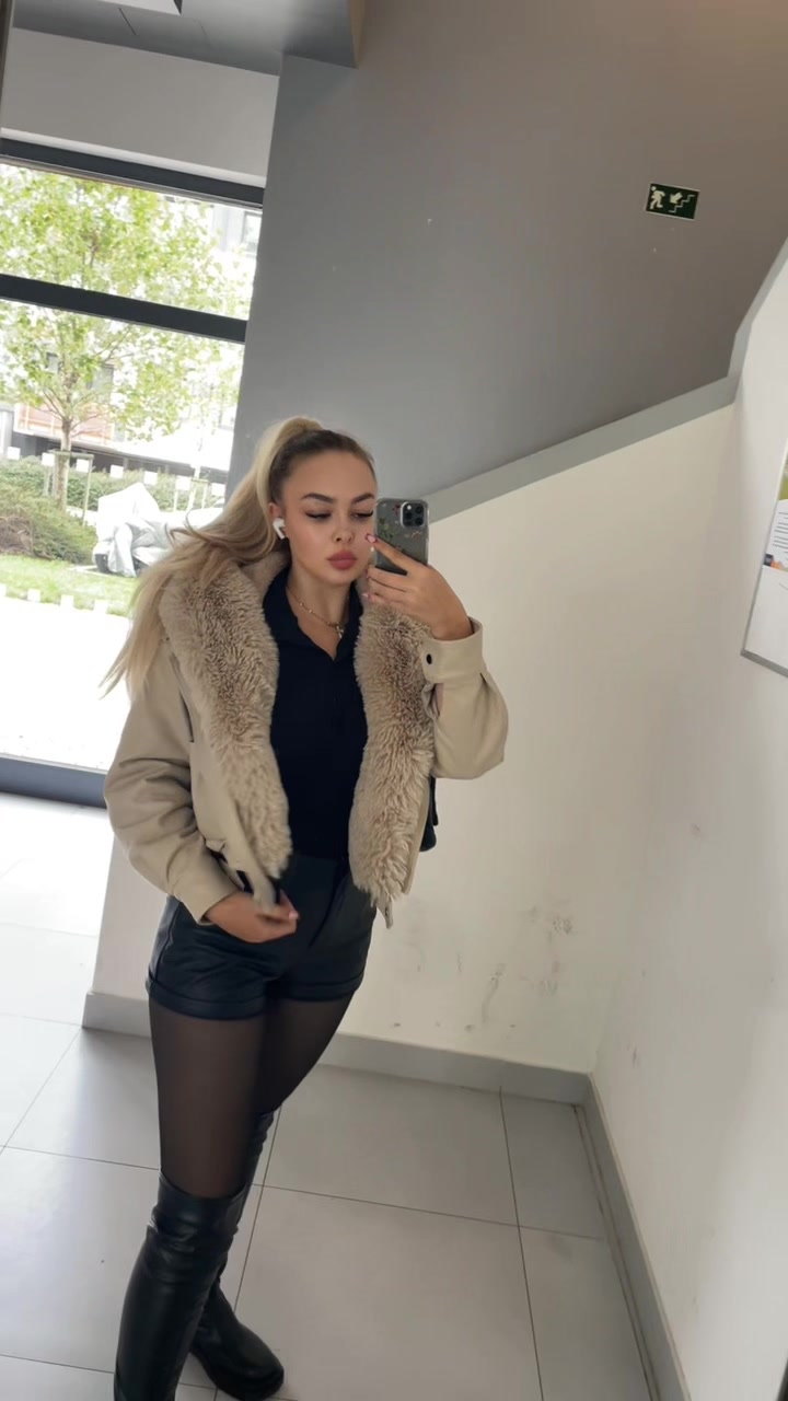 @snow_ann_
