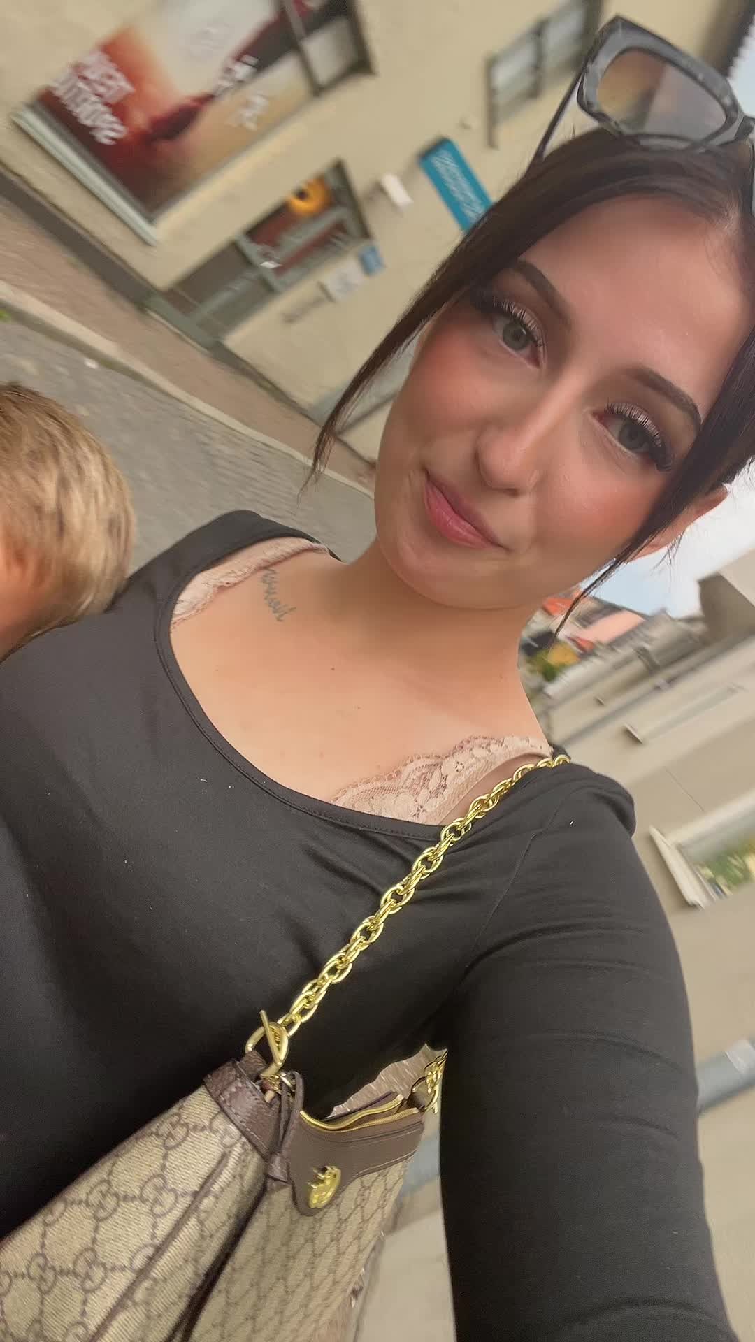 @Milfen😏