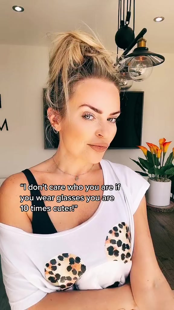 @Claire