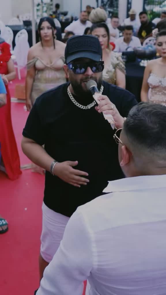 @𝙈𝙖𝙣𝙚𝙡𝙚𝘾𝙝𝙞𝙡𝙡