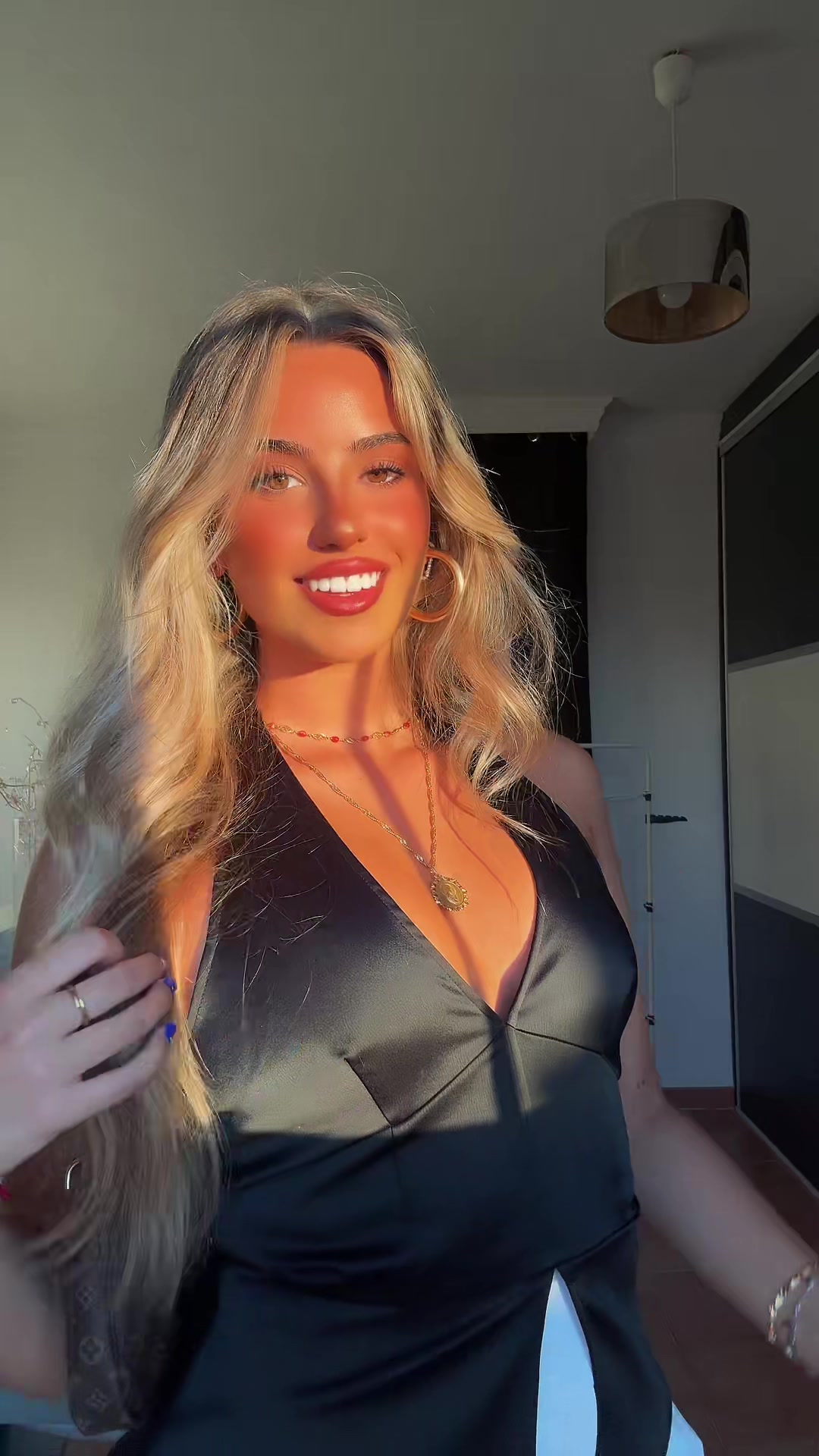 @angela