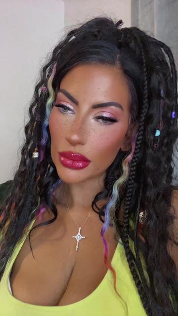@Miss_tinkerbella_x