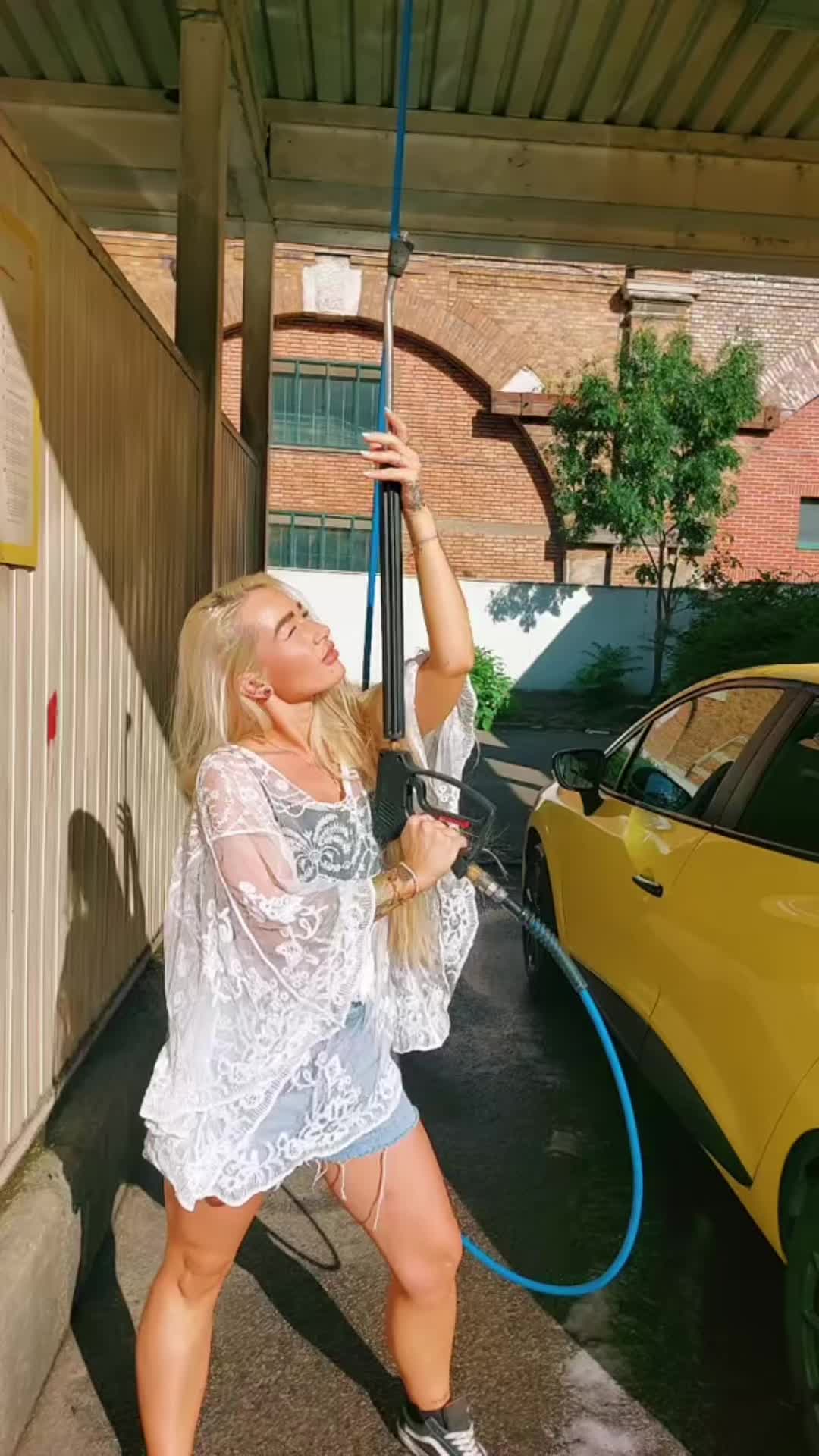 @_Natalie_