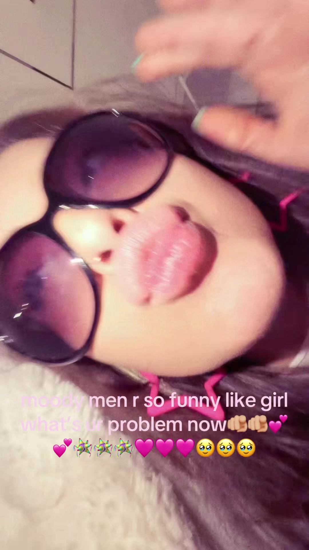 @sofaki