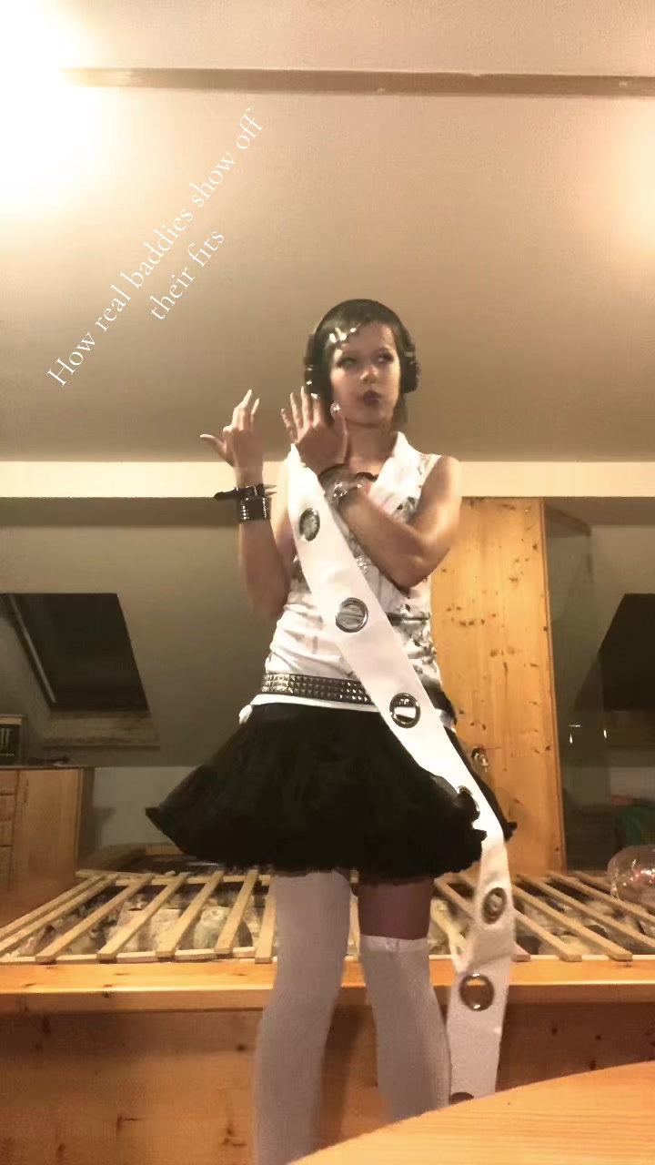 @hisoka_je_hot