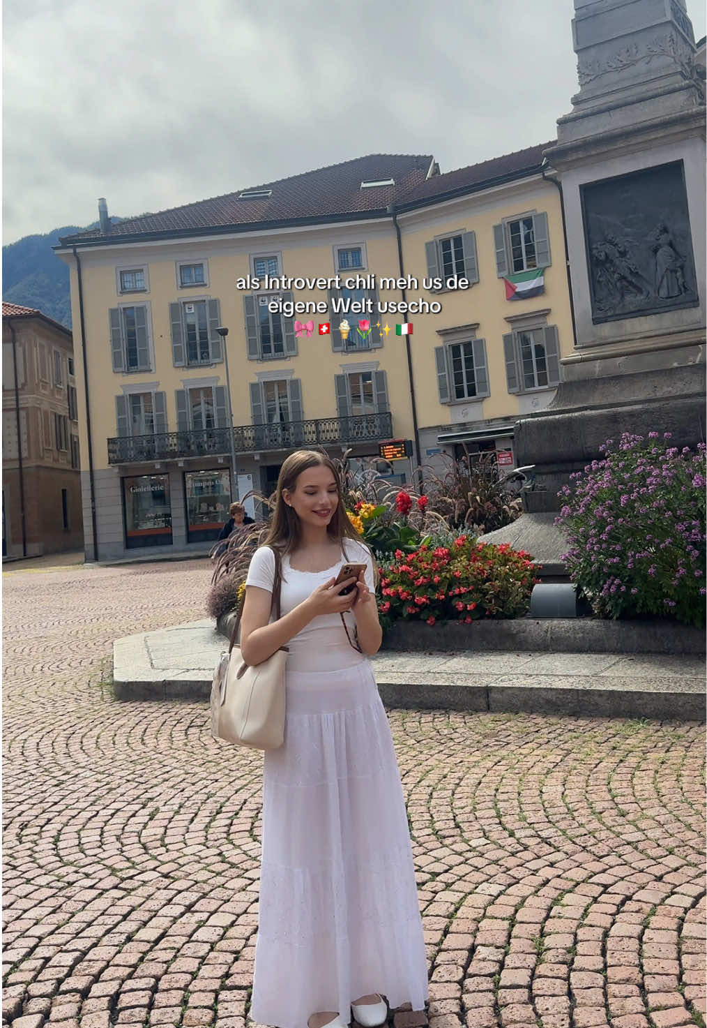 @eelena_rose