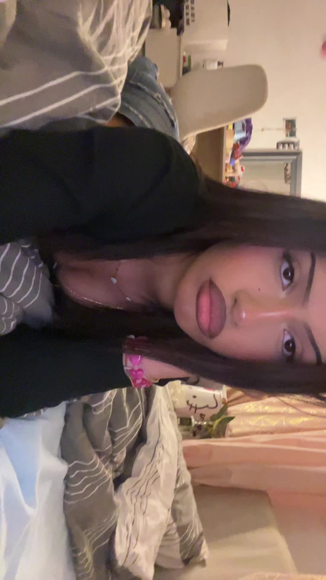 @louise👅