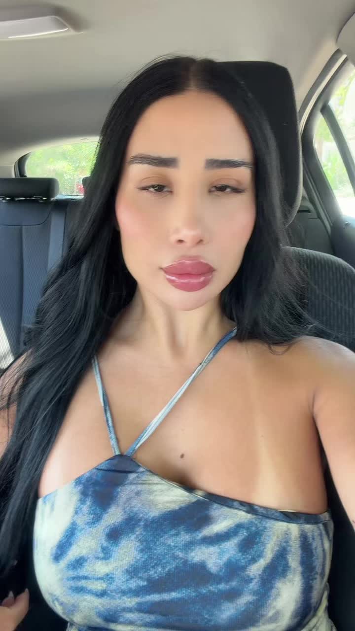 @𝙼 𝙰 𝙽 𝙸 𝚀 𝚄 𝙴 🍒