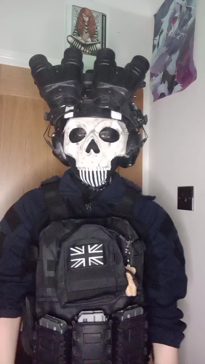 @Raven Cosplay