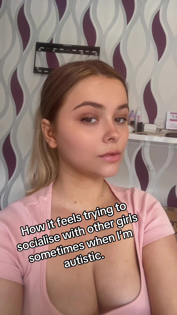 @Elliestoresx