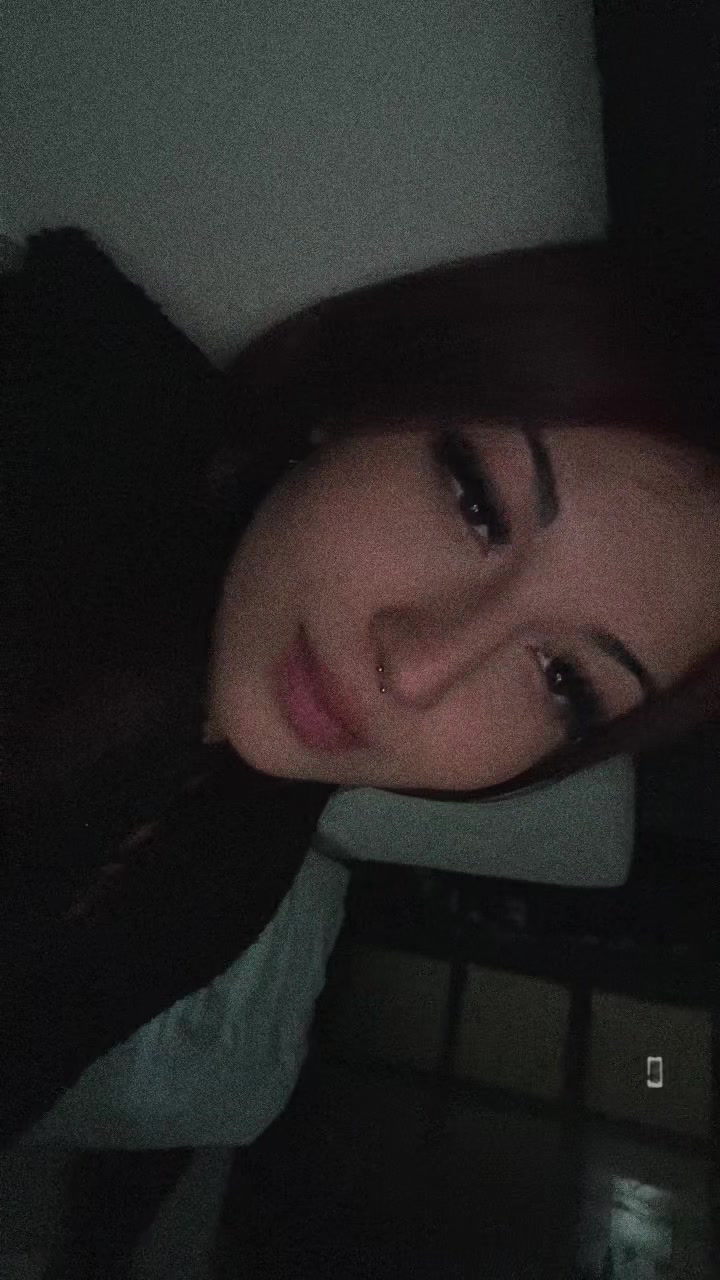 @Veronic🍒