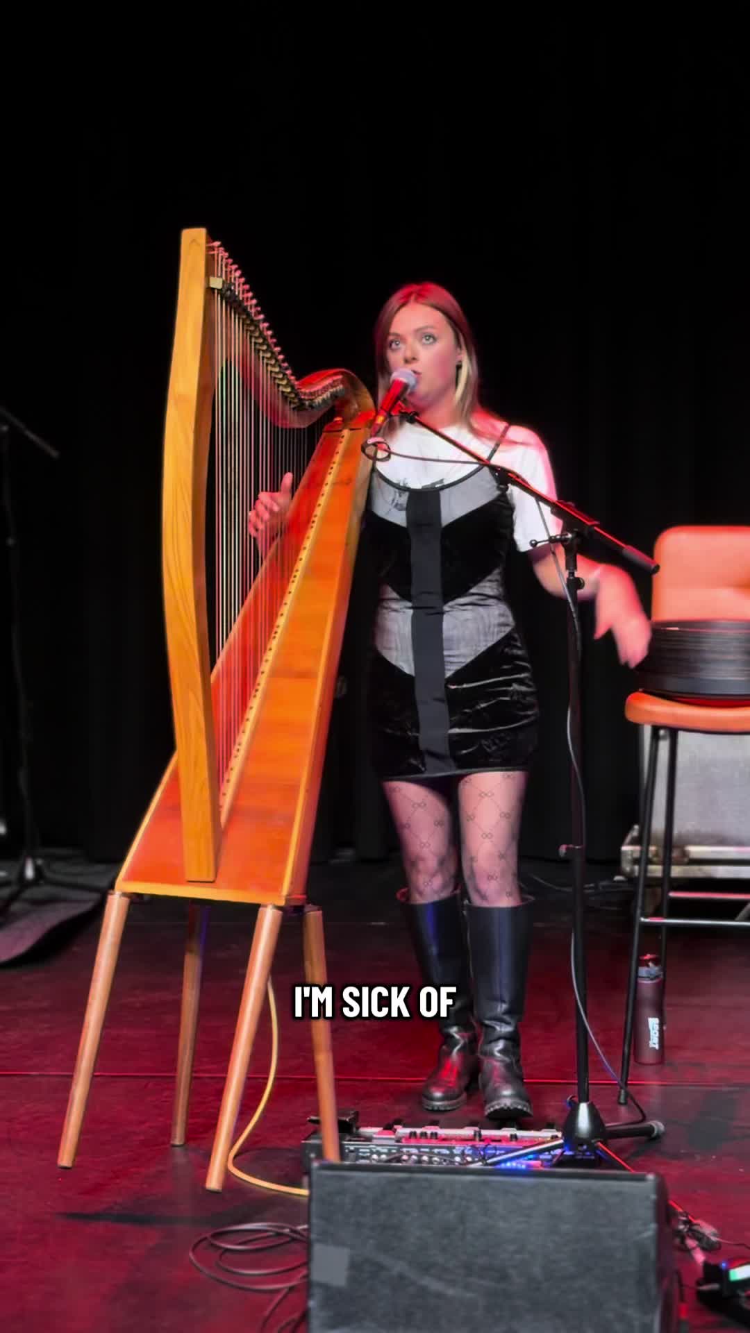 @DARA DUBH