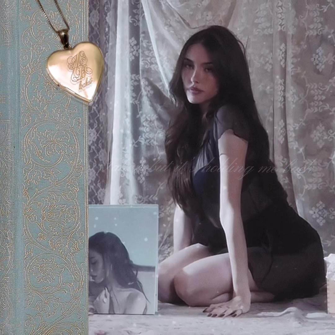 @4phrxdite