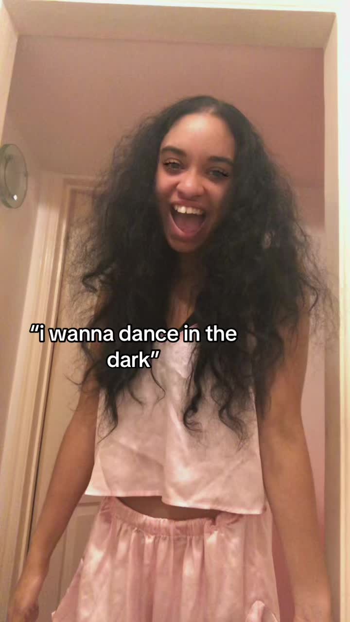 @xxkatiemarklandxx