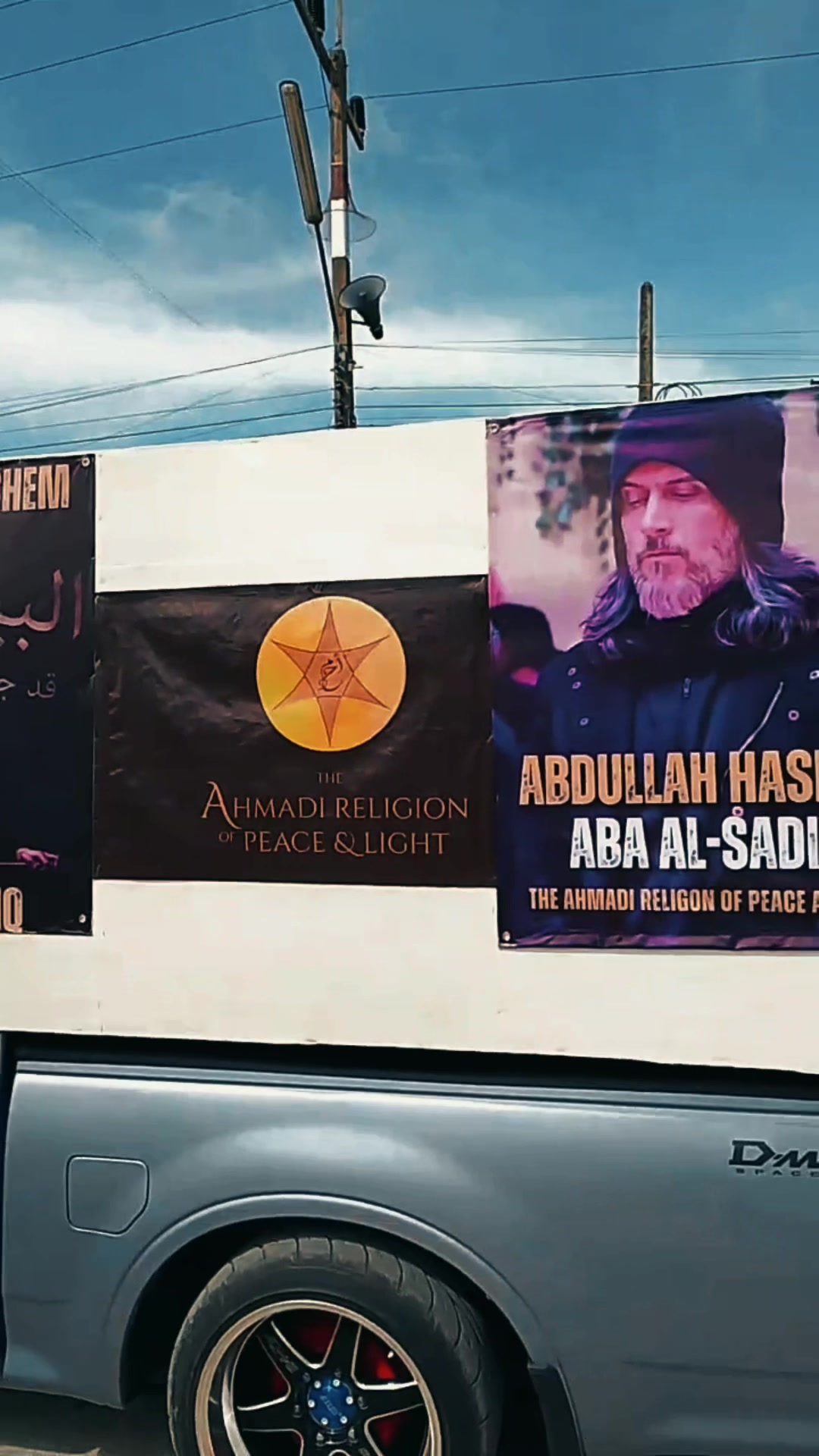 @TheAhmadiReligionofPeace&Light
