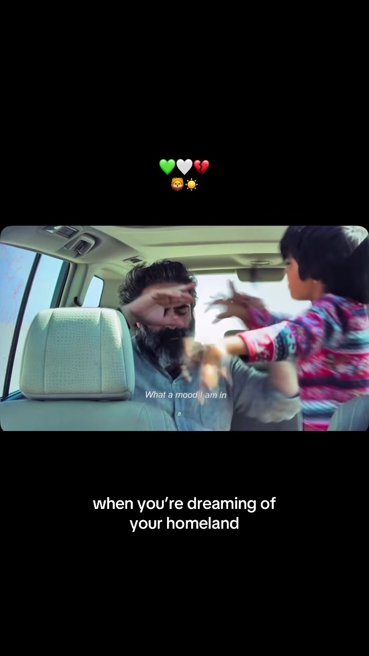 @💚🤍❤️
